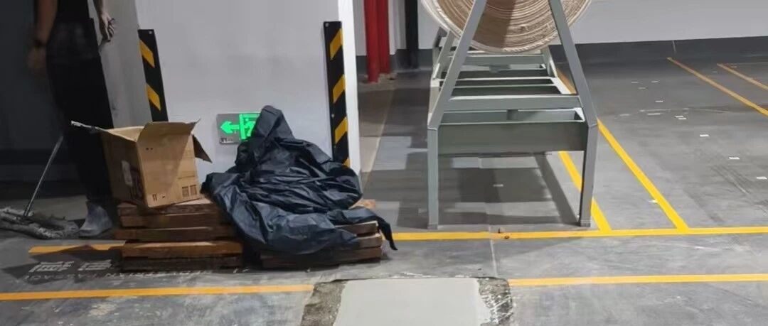 告别地坪“钢铁补丁”：安驰静音伸缩缝，让AGV如履平地 工程实景