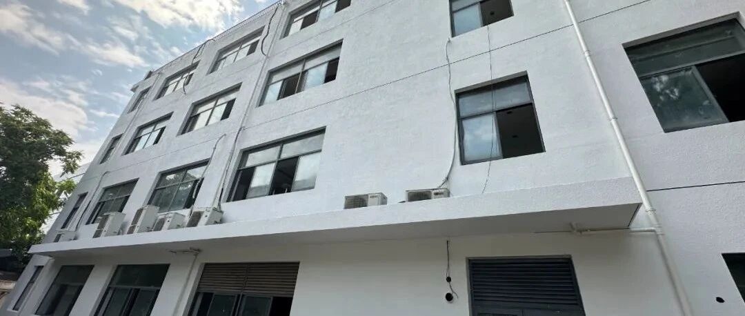 好房子外墙与屋面修缮 工程场景